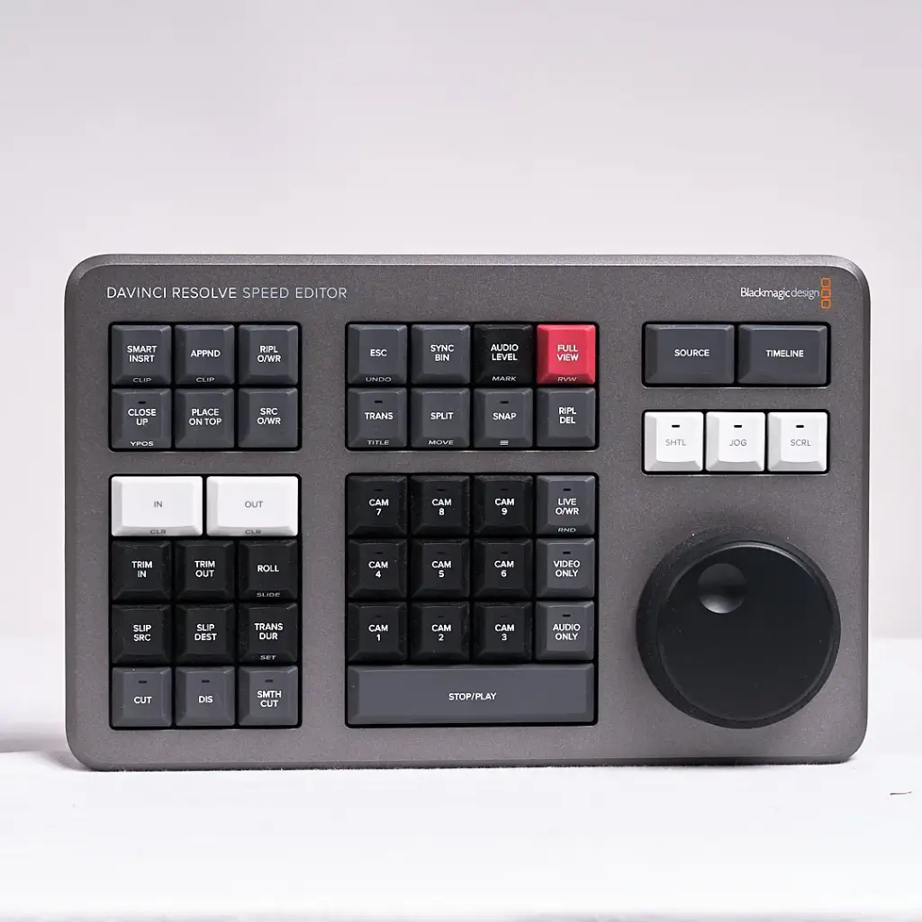 Blackmagic DaVinci Resolve Speed Editor