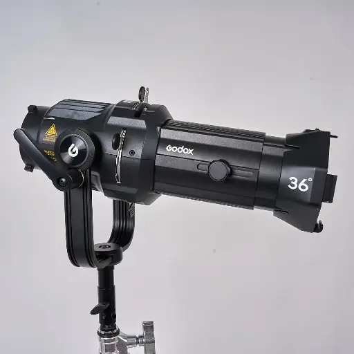 [0000000026] Godox VSA-36K Spotlight