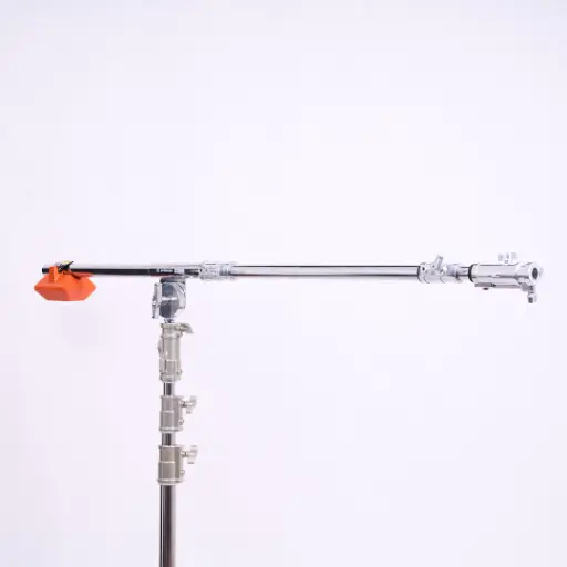 Avenger Junior Boom D650 mit Gegengewicht